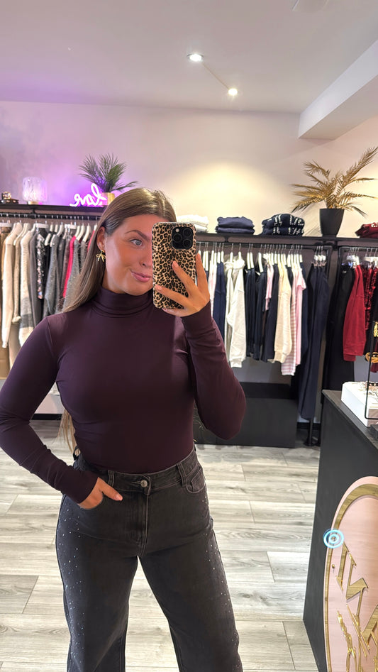 Body Soft Met Col Aubergine