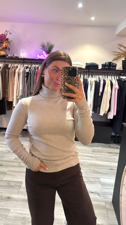 Perfect Basic Col Beige