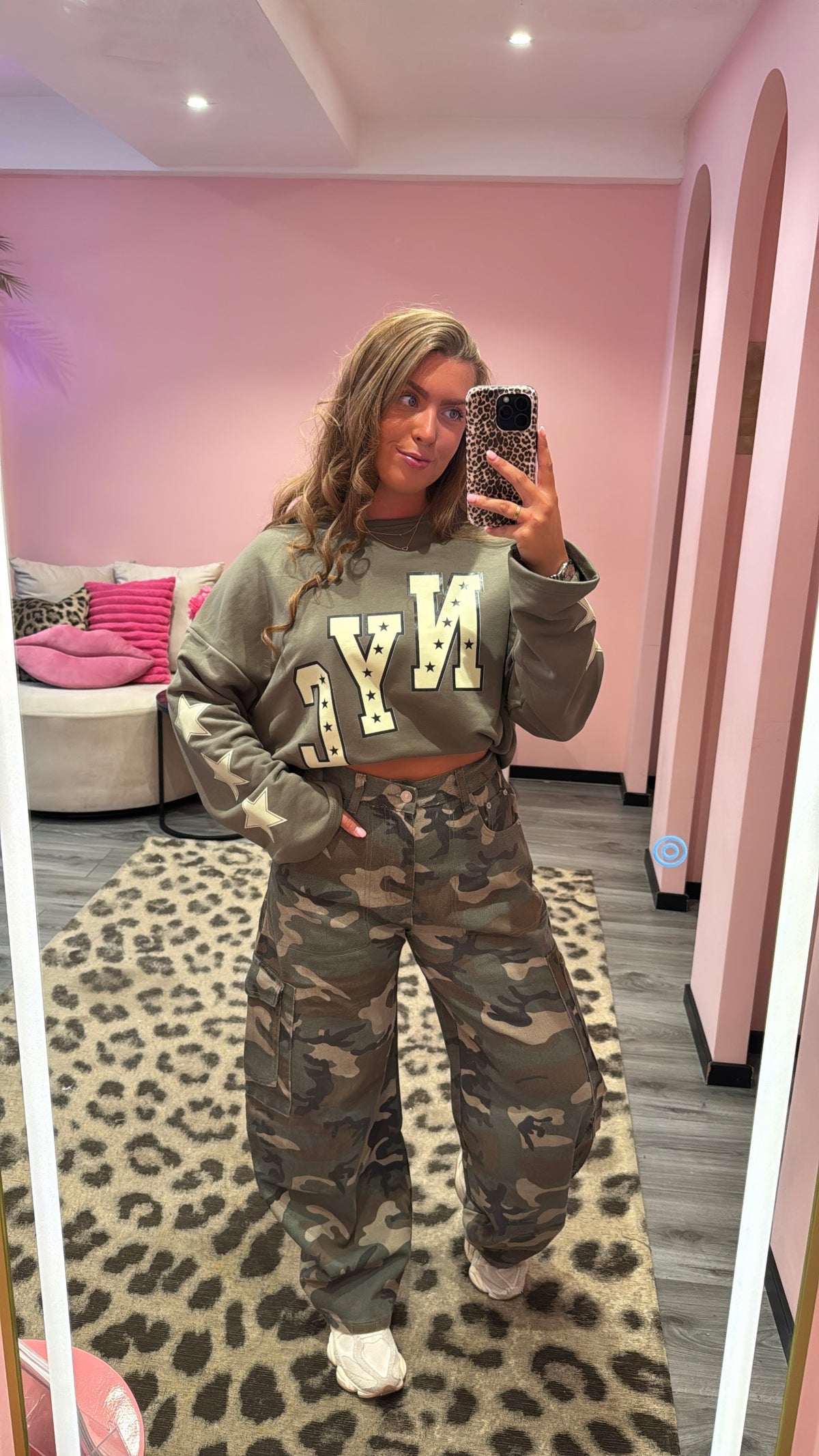 NYC Star Longsleeve Army Groen