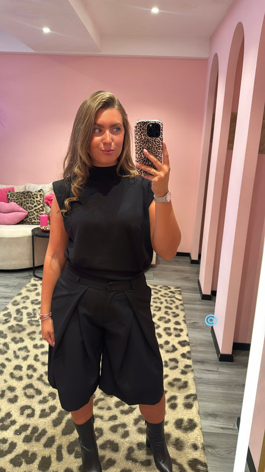 Chic Pleated Jort Zwart