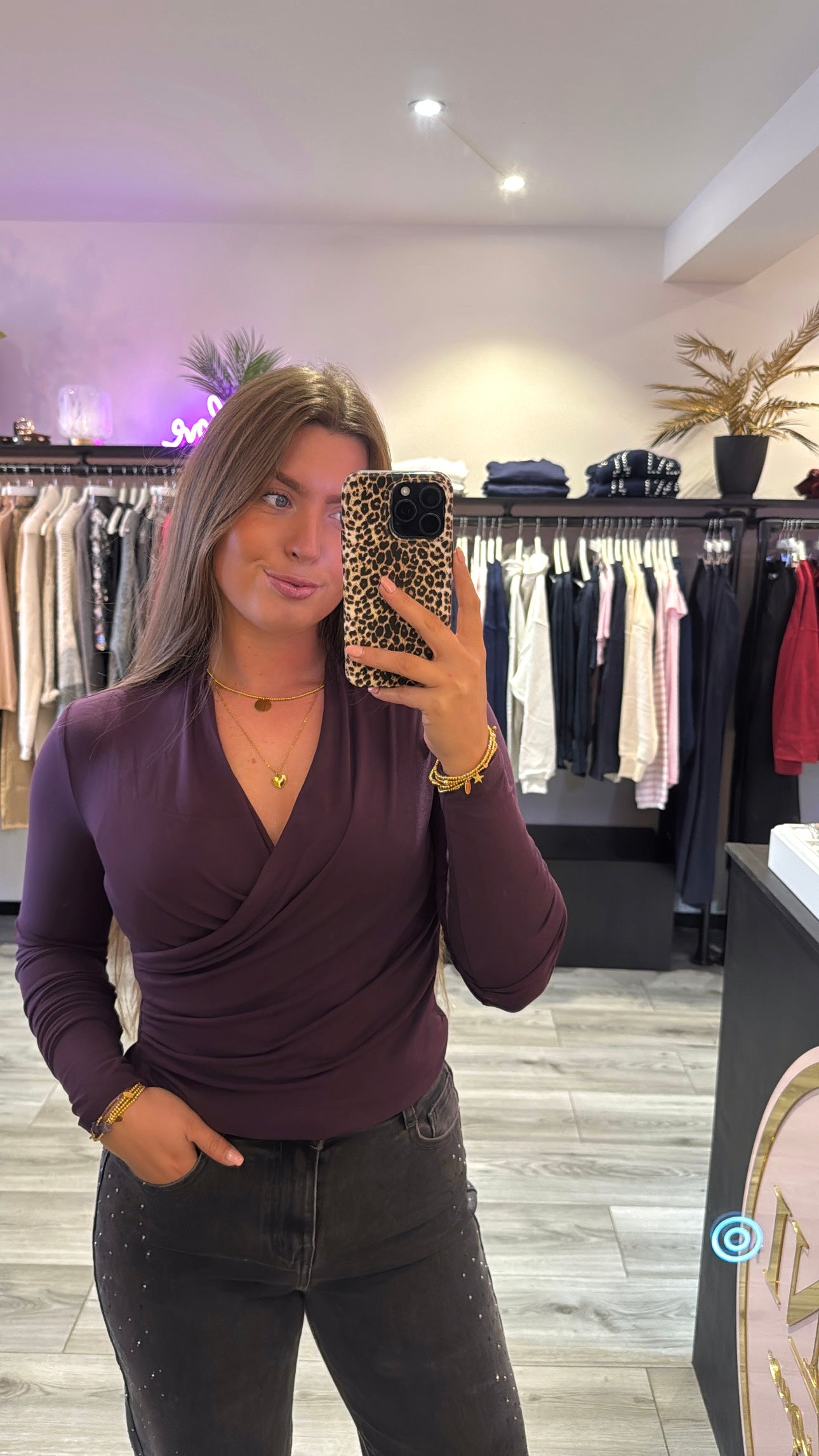 Soft V Top Aubergine