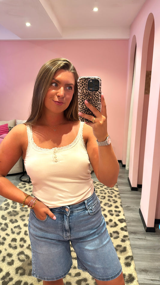 Lace Comfort Top Beige