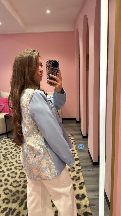 Ambika Blazer Licht Blauw