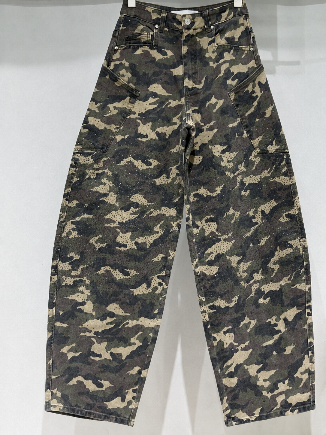 Queen Hearts Barrel Jeans Strass Camouflage Pre Order