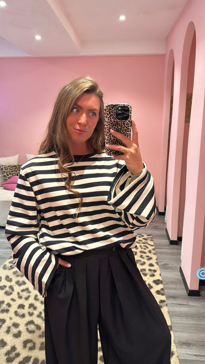 Streep Top Met Schoudervulling Zwart/Wit