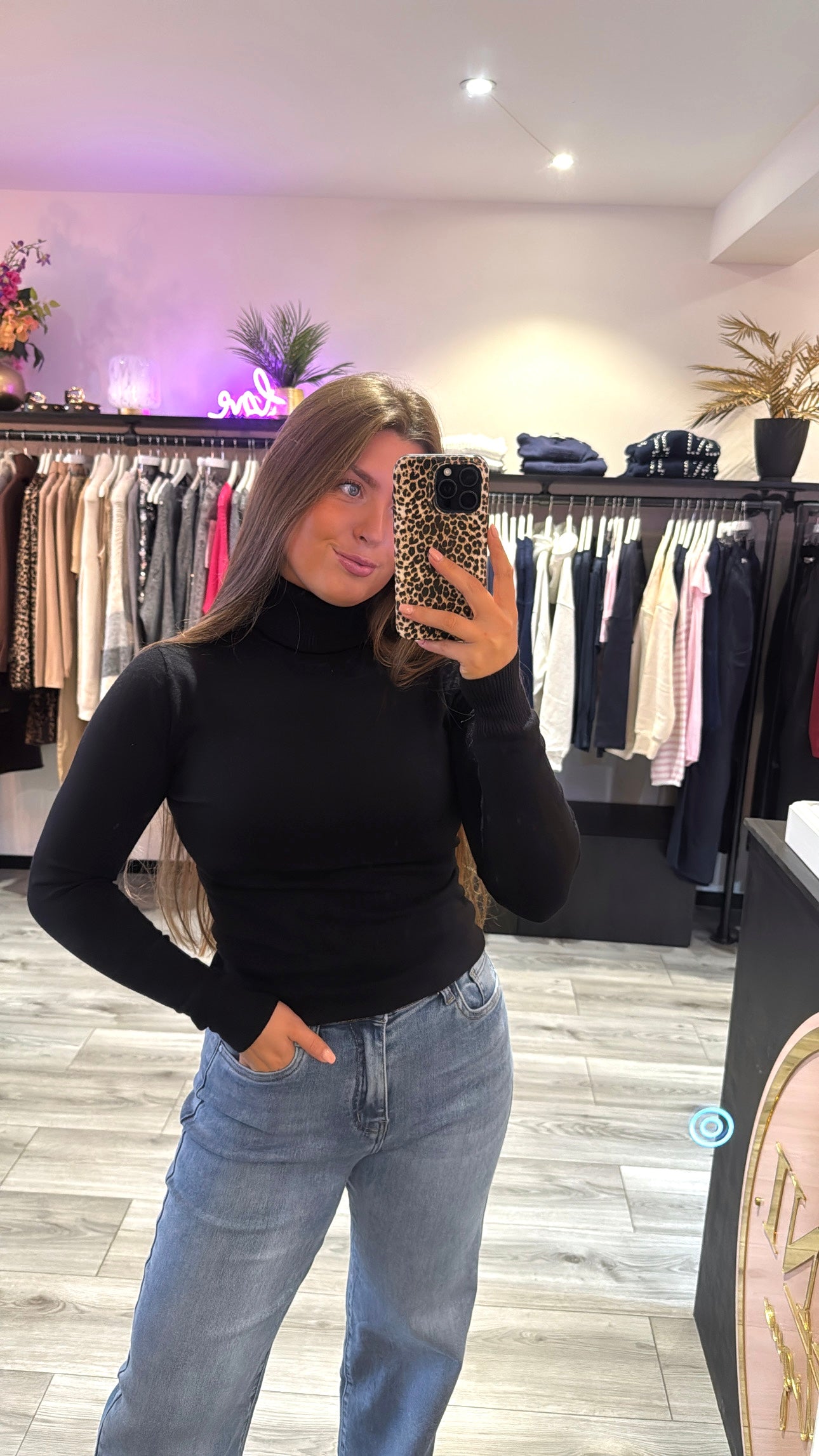 Perfect Basic Col Zwart