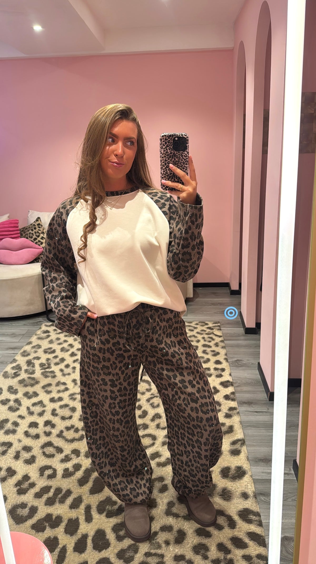 Comfy Chic Set Taupe Leopard Strass