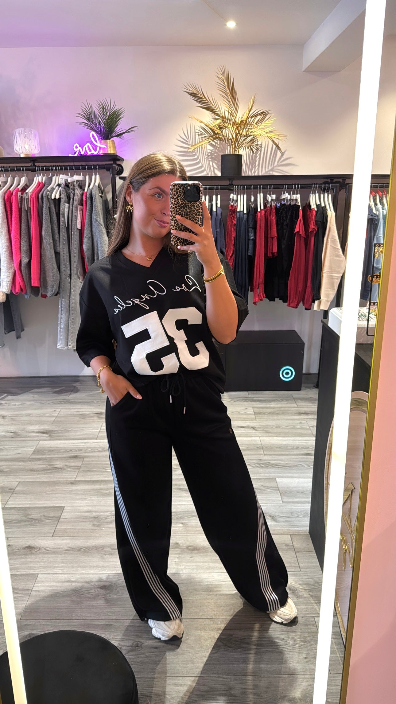 Ambika Baseball T-Shirt Coco Zwart