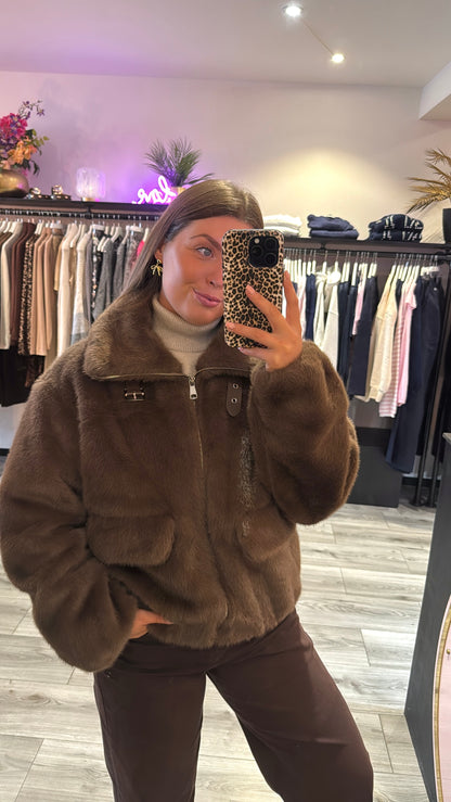 Faux Fur Jasje Bruin
