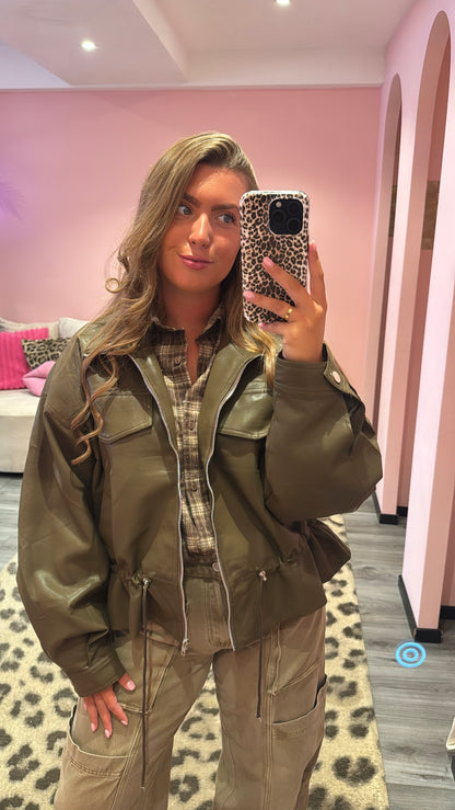 Nova Leather Jacket Army Groen