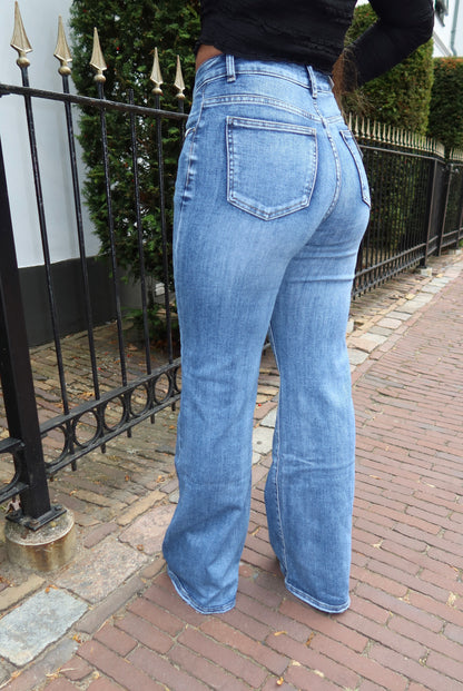 Wide Leg Flared Jeans