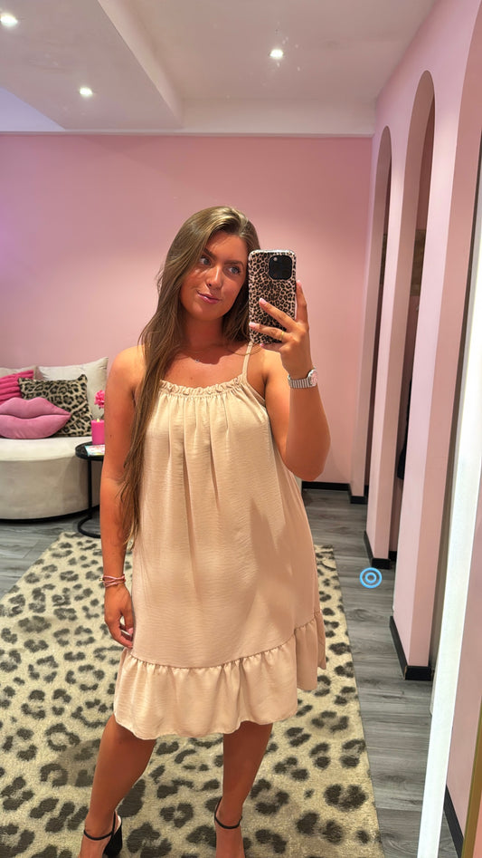 Summer Breeze Dress Beige