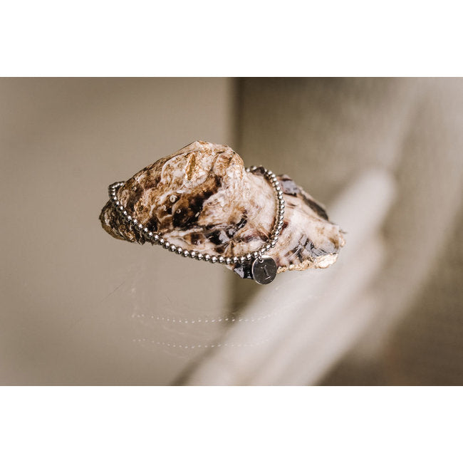 ByShir Armand Met Letter Zilver