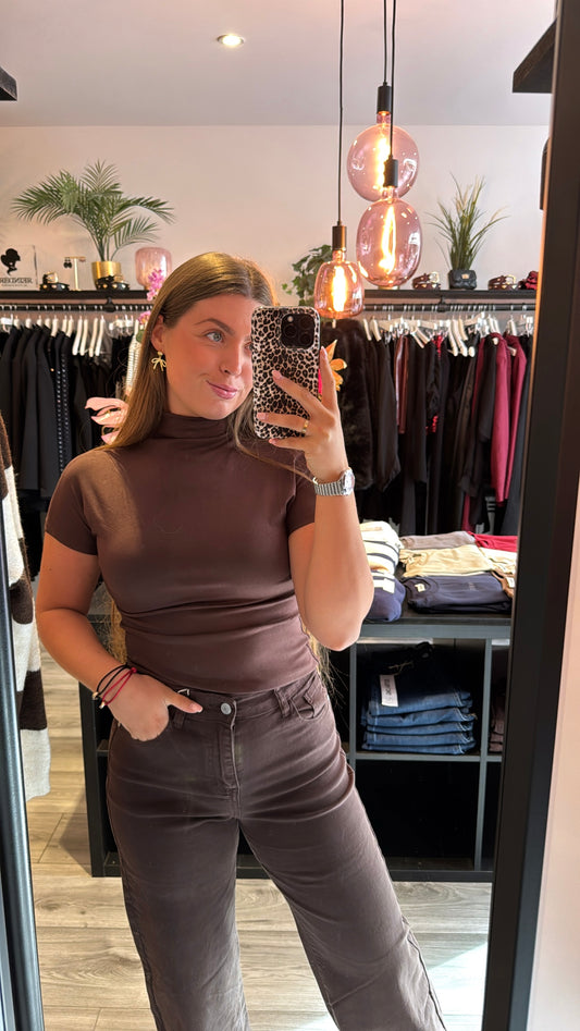 Soft Col Top Bruin