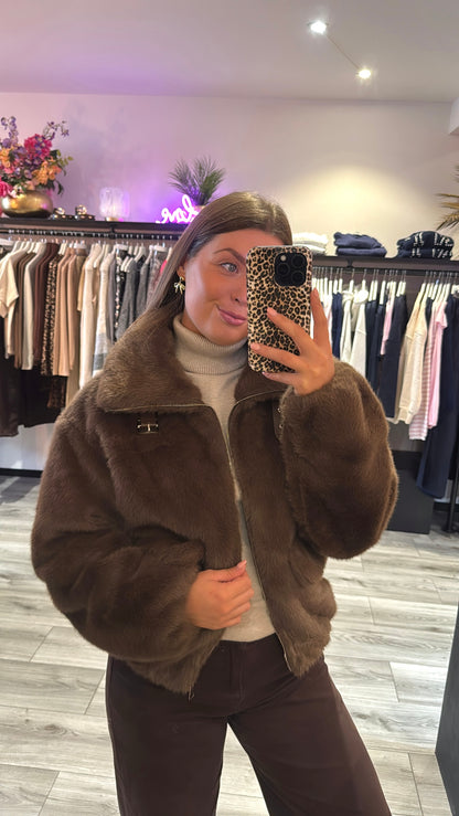 Faux Fur Jasje Bruin