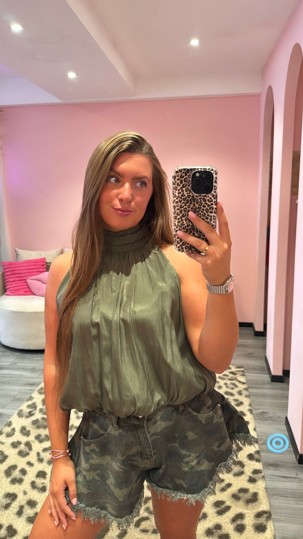 Satin Halter Top Army Groen