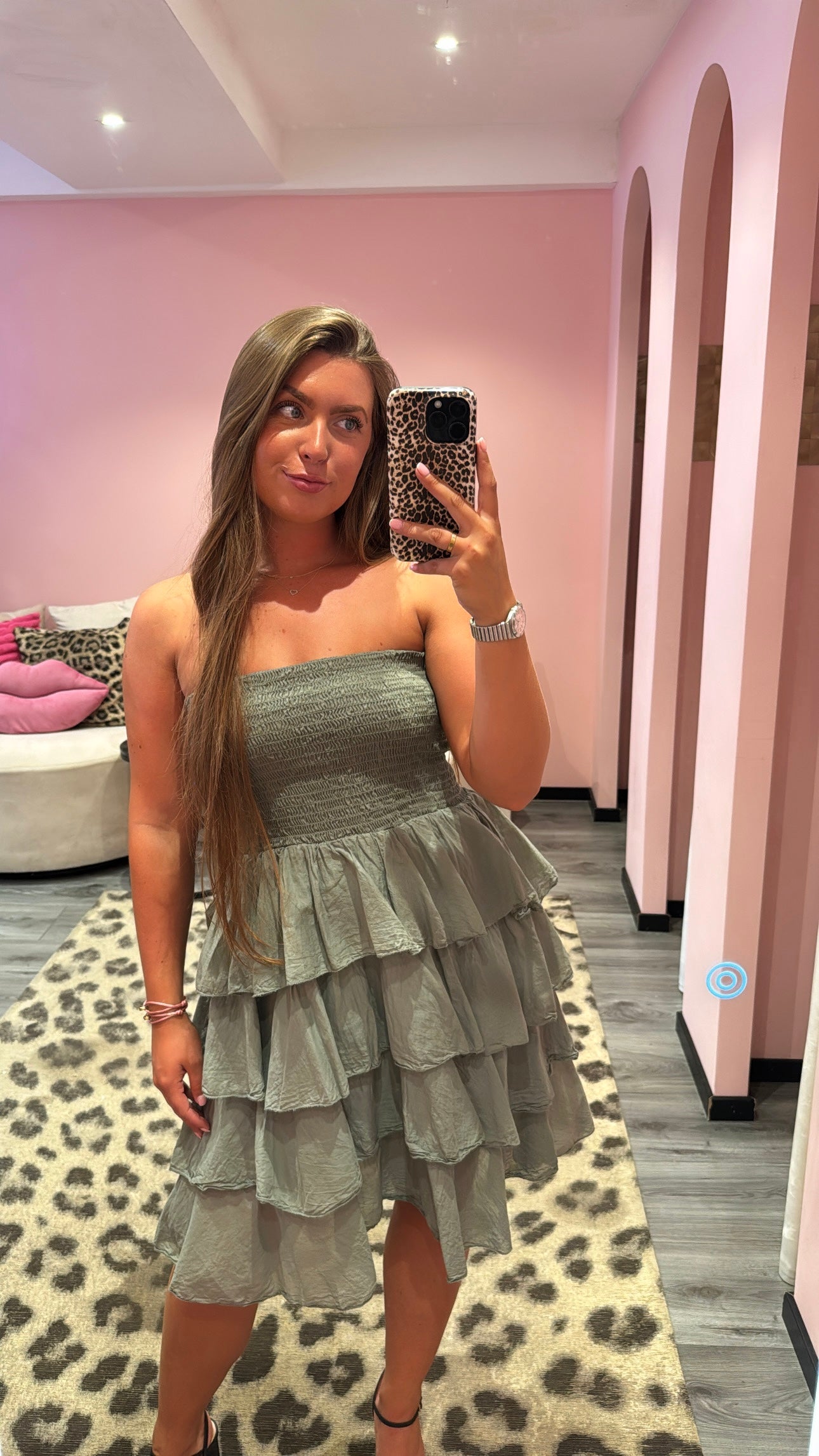 Valentina Bandeau Ruffle Dress Groen