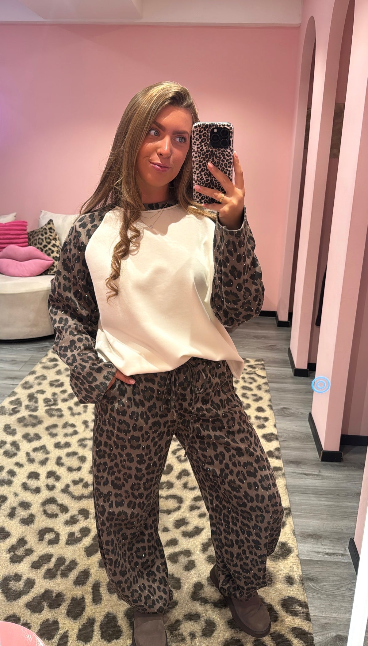 Comfy Chic Set Taupe Leopard Strass