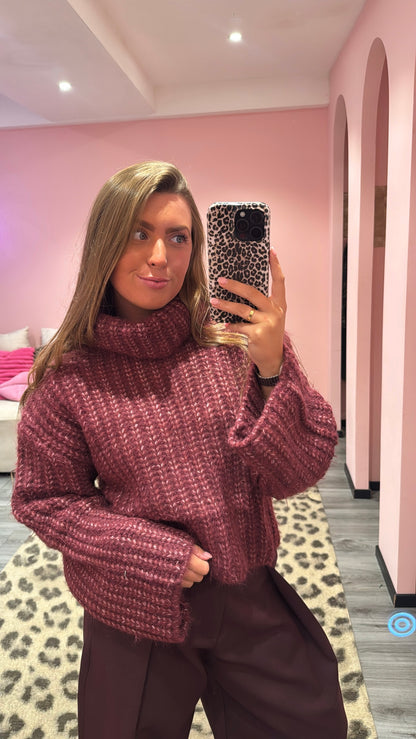 Cozy Cable Col Berry Aubergine 9039