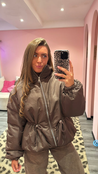 Bowie Puffer Bruin