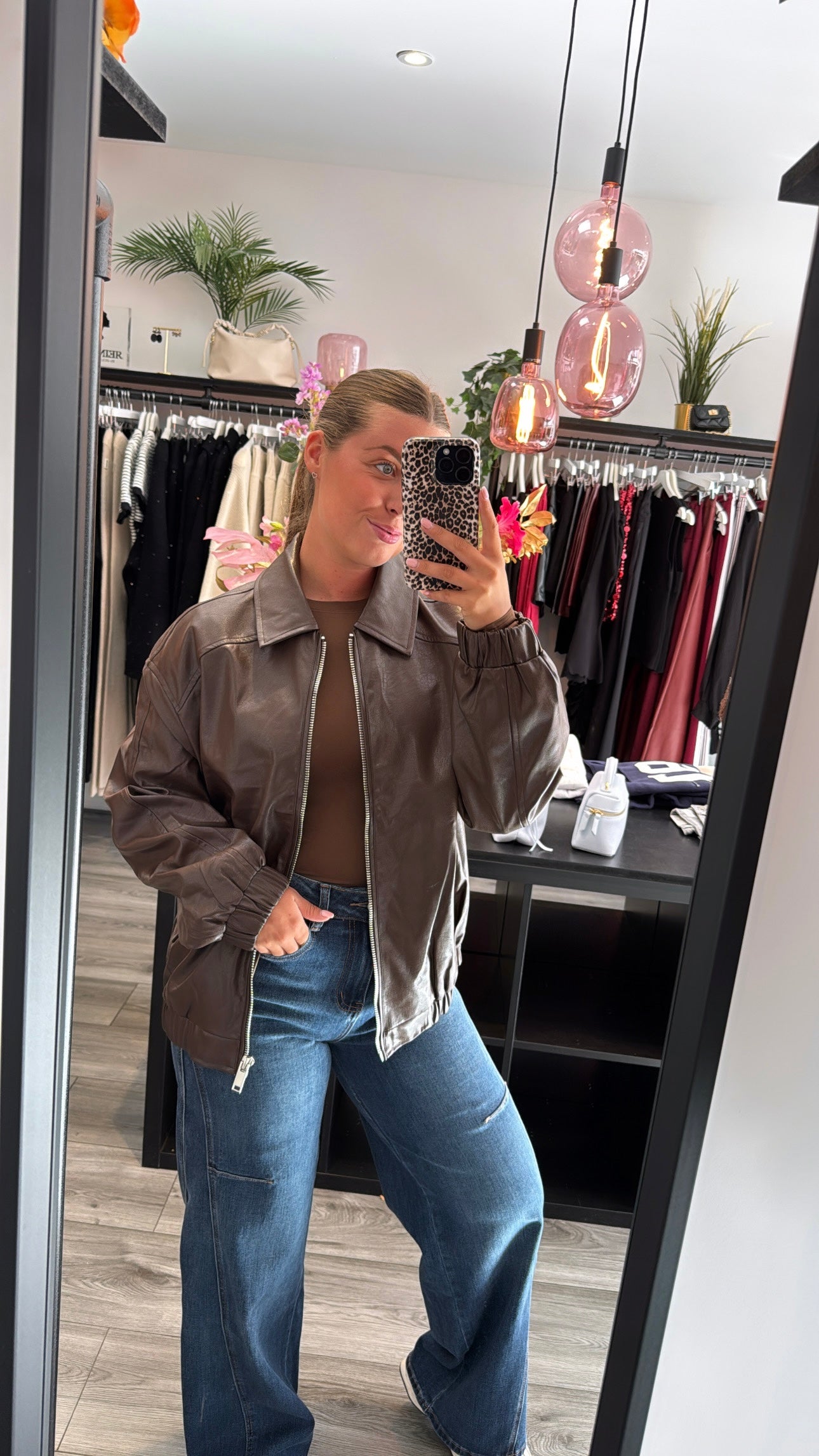 It Girl Jasje Bruin