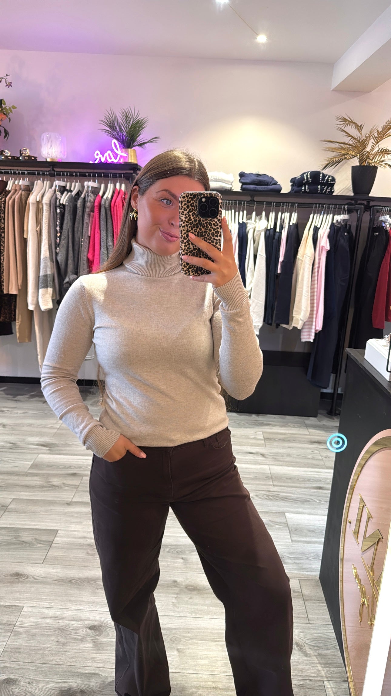 Perfect Basic Col Beige