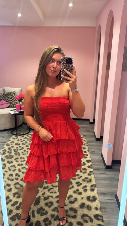 Valentina Bandeau Ruffle Dress Rood