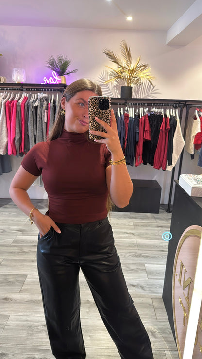 Soft Col Top Bordeaux