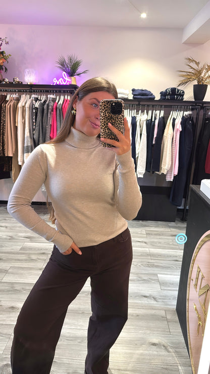 Perfect Basic Col Beige