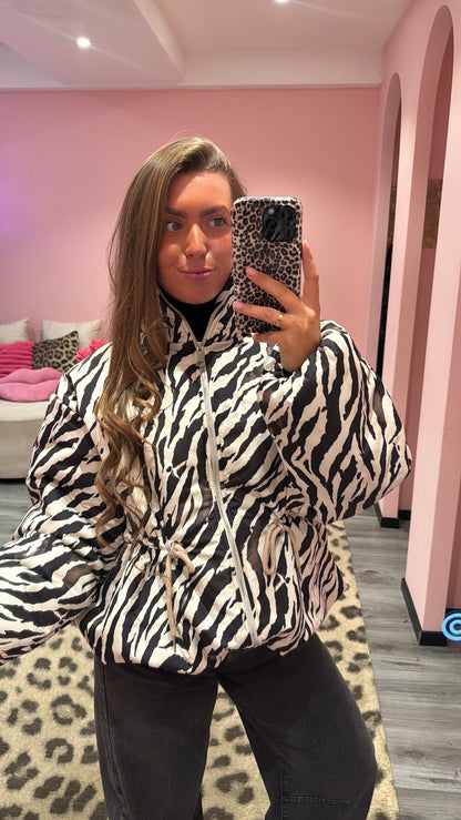 Bowie Puffer Printed Zebra