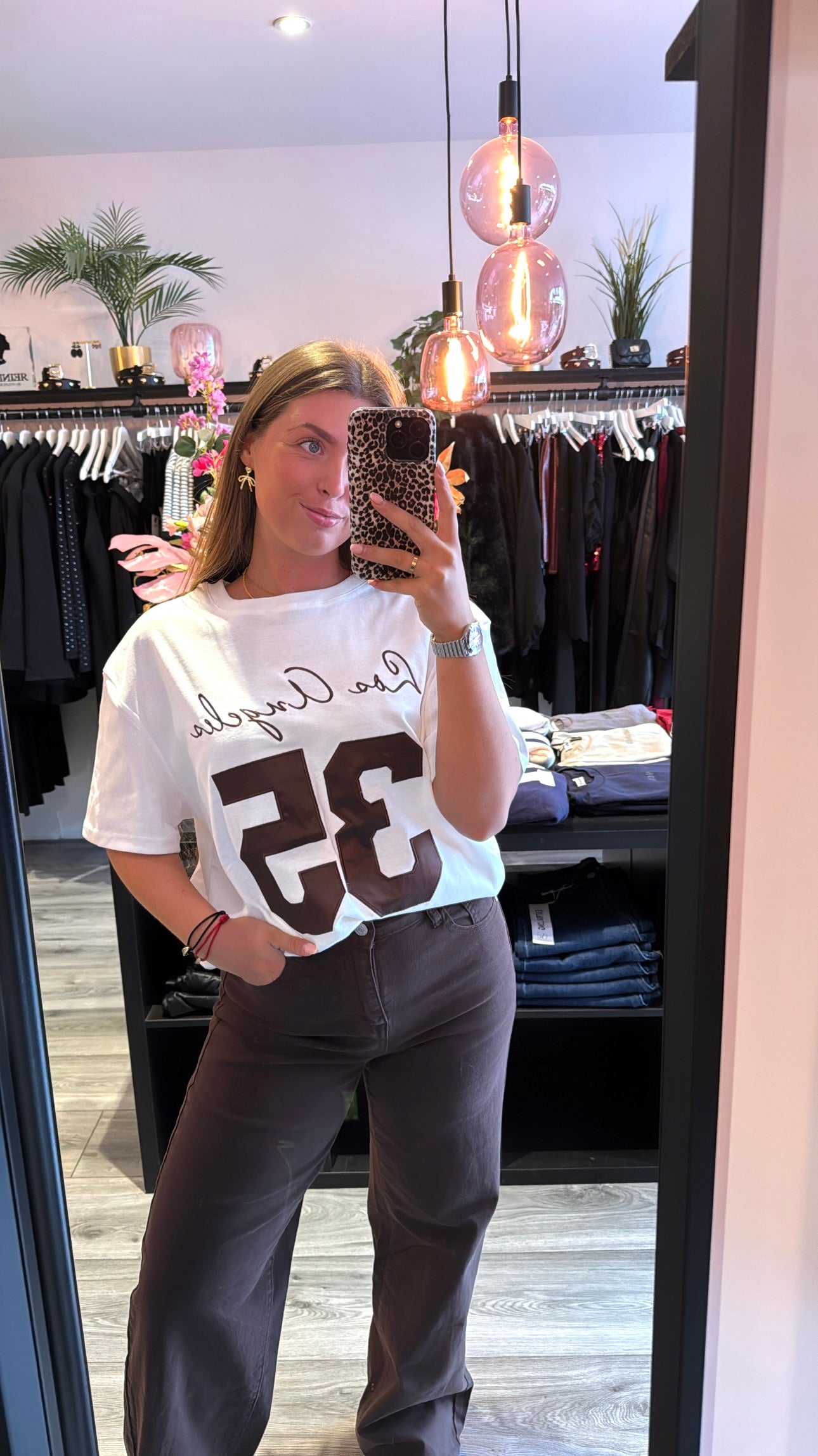 Ambika T-Shirt LA 35 Bruin