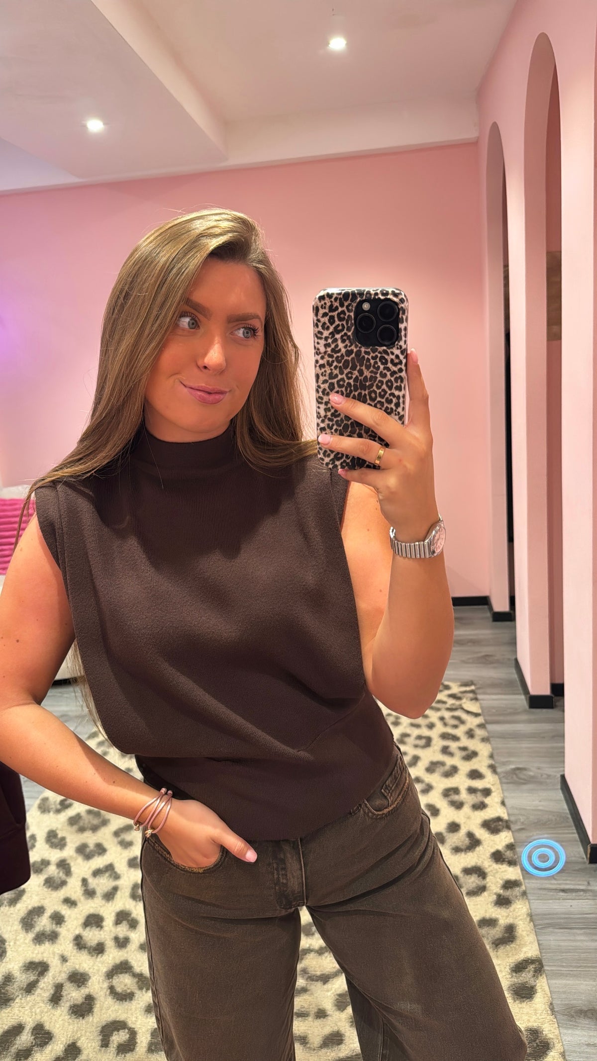 Top Ruby Bruin 533