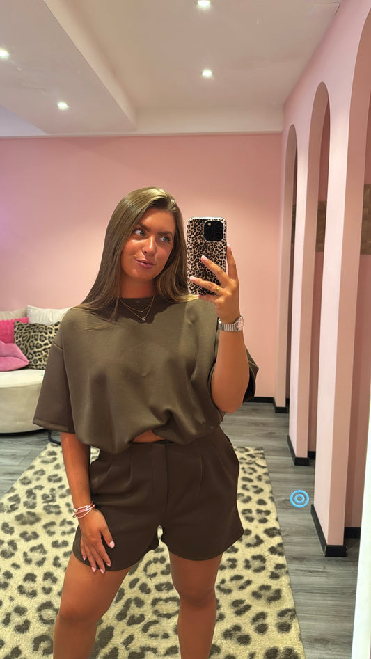 Comfy 2 Piece Set Donker Bruin
