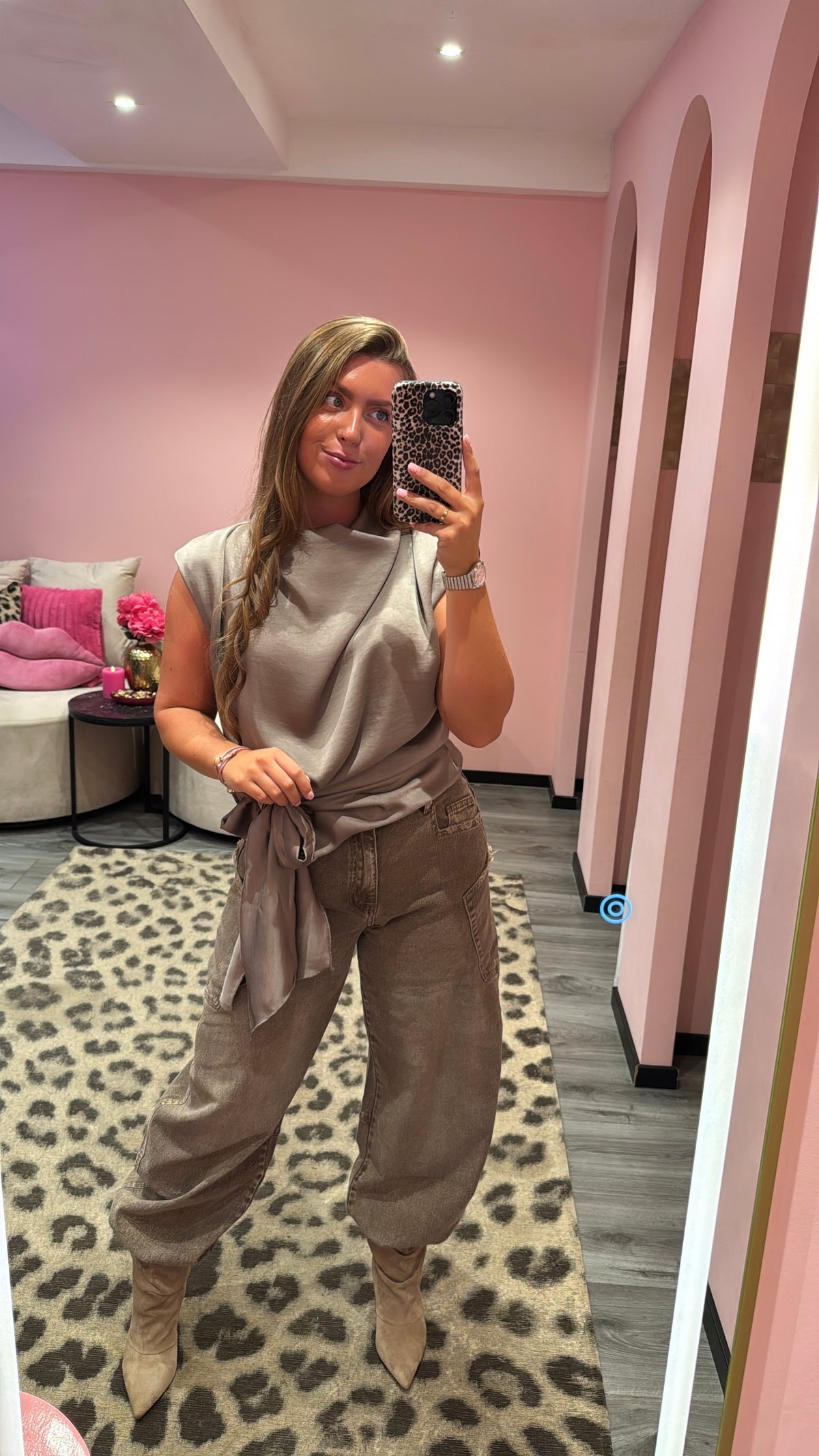 Amélie Satin Top Taupe