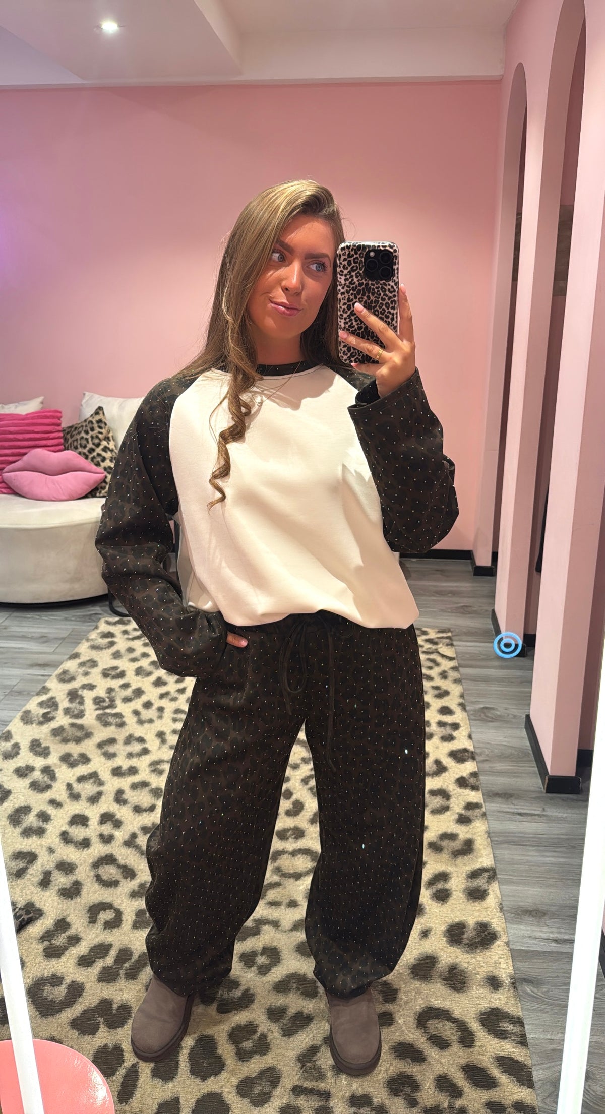 Comfy Chic Set Bruin Leopard Strass