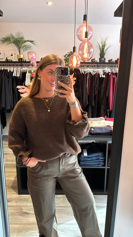 Knitted Ruffle Trui Bruin
