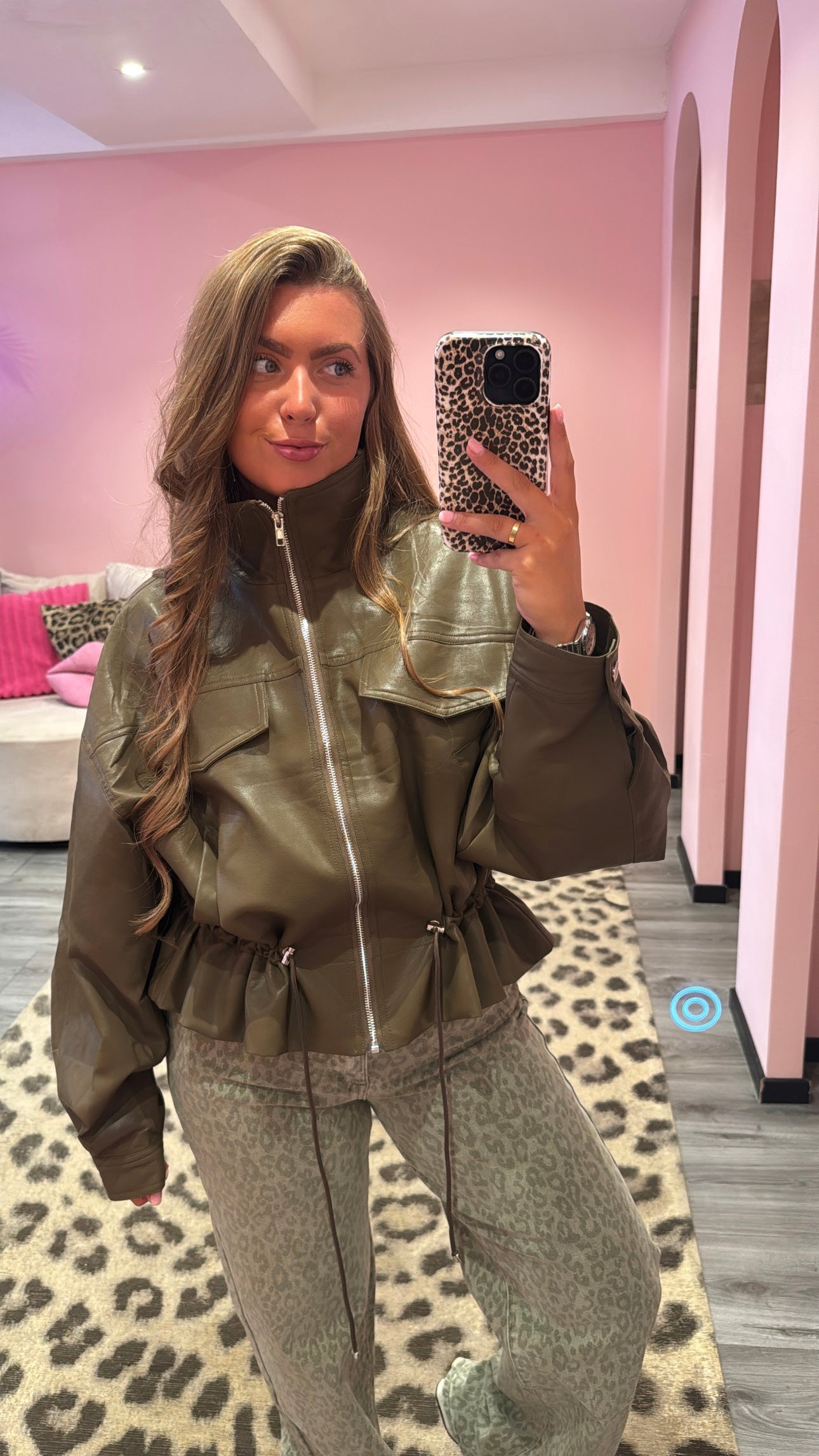Nova Leather Jacket Army Groen