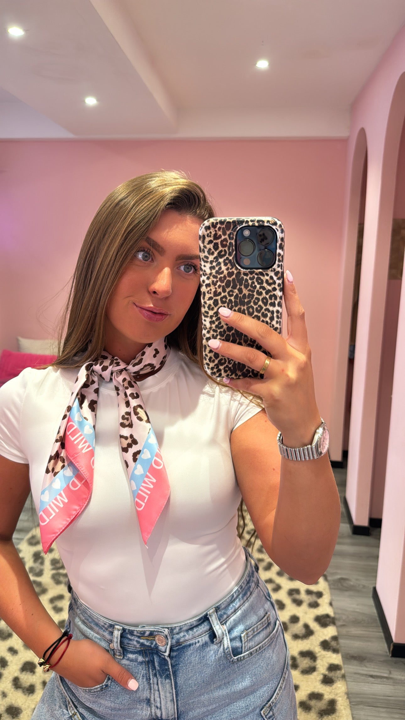 Sjaaltje Wild Panter Roze