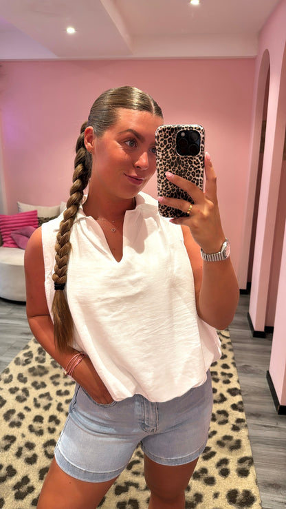 Luna Sleeveless Blouse Wit