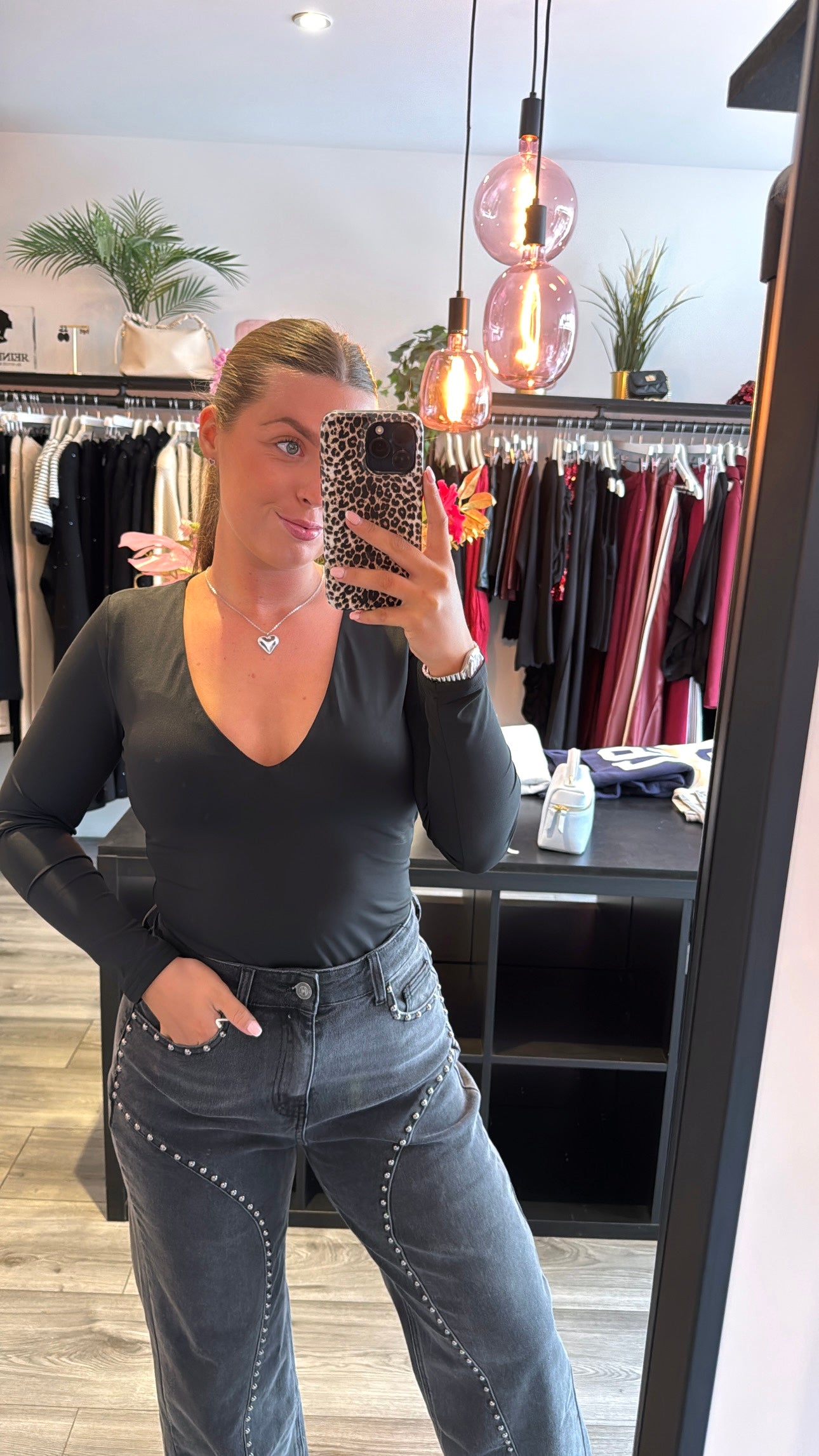 Stretchy Body V Hals Zwart