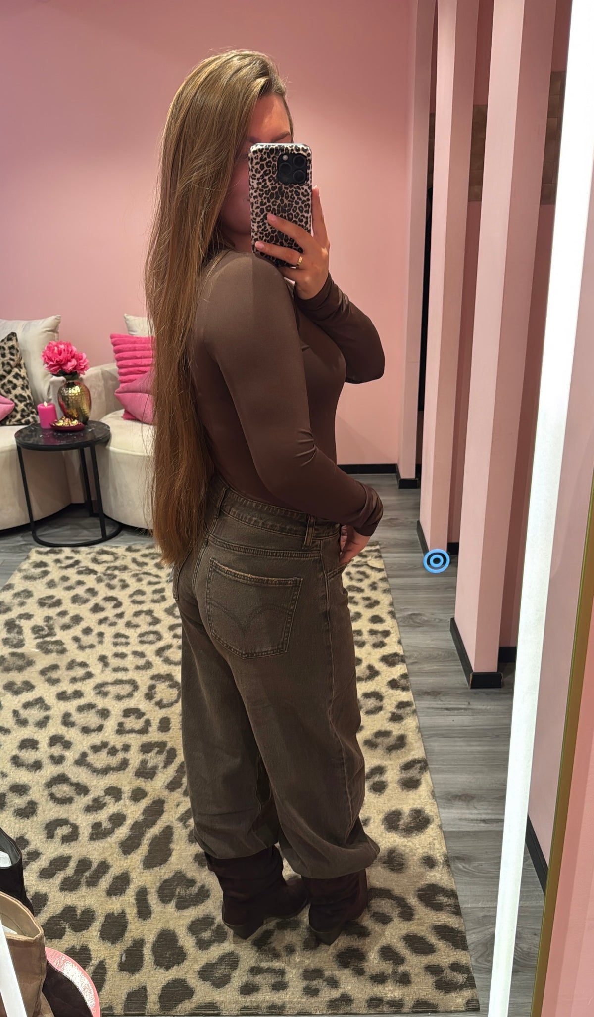 Queen Hearts Barrel Jeans Mid Waist 3717-15 Donker Bruin
