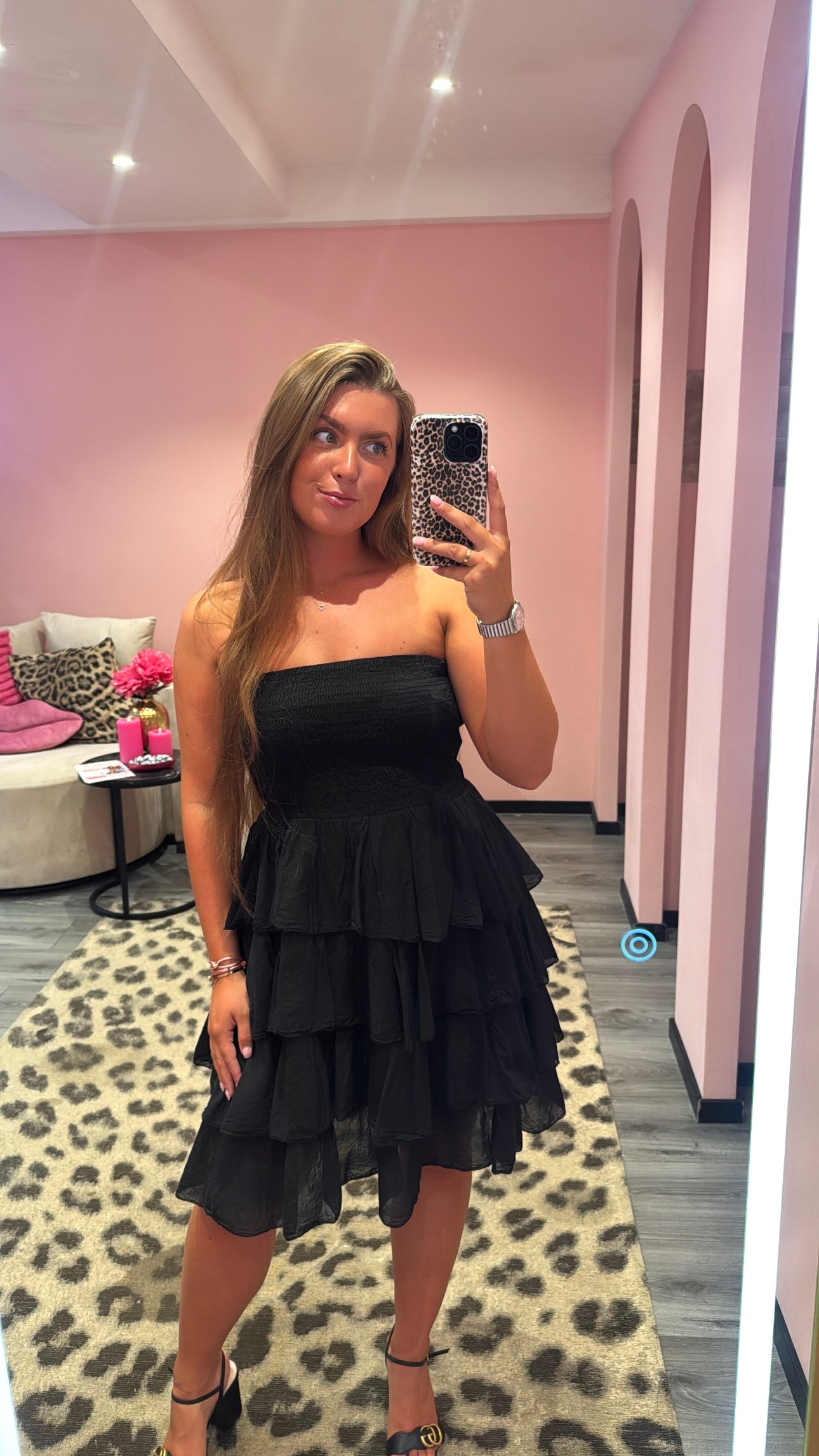 Valentina Bandeau Ruffle Dress Zwart