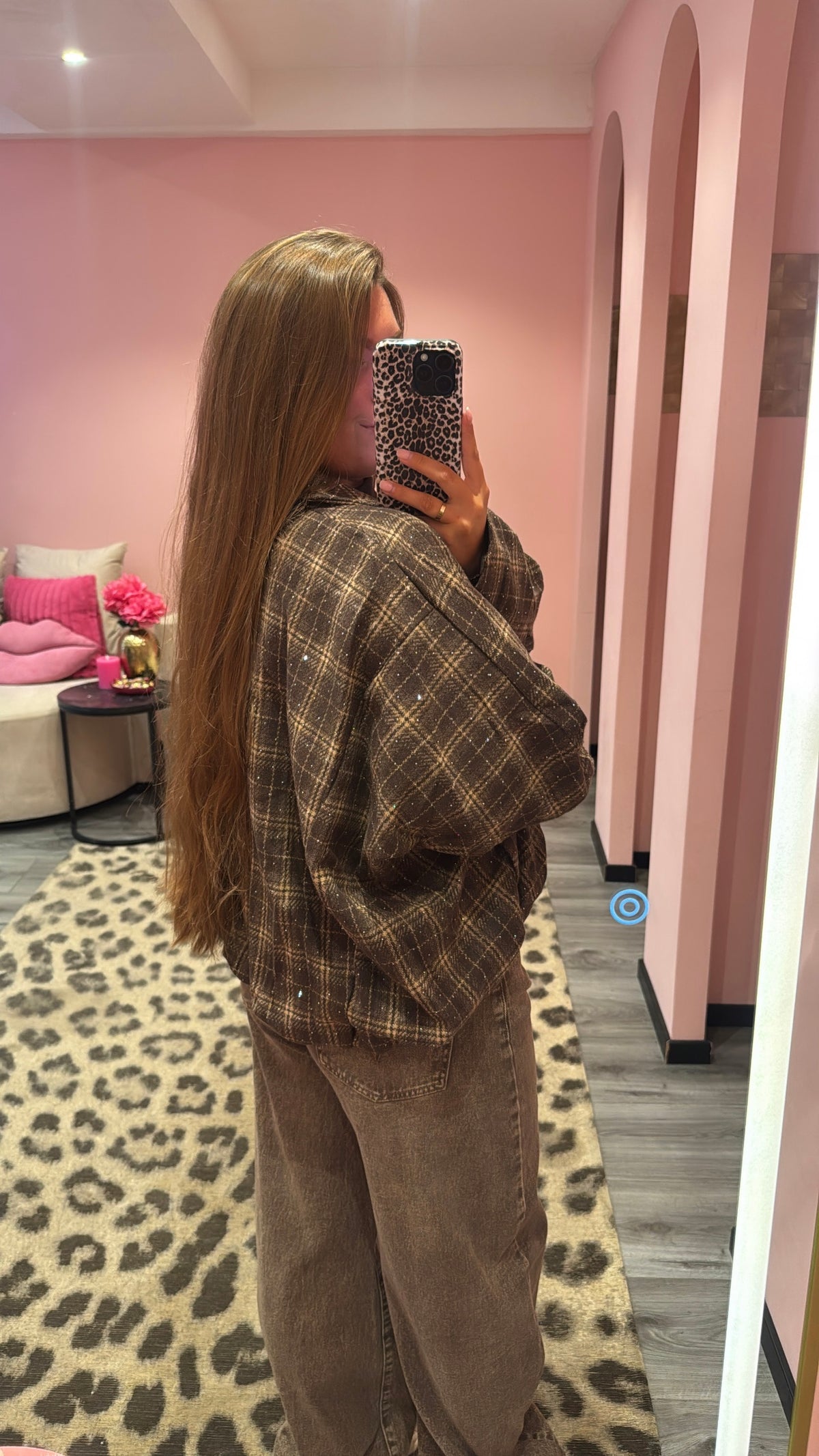 Alix Jasje Strass Bruin