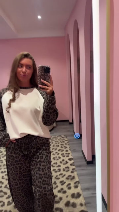 Comfy Chic Set Taupe Leopard Strass