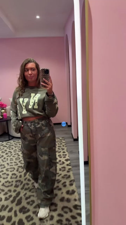 NYC Star Longsleeve Army Groen